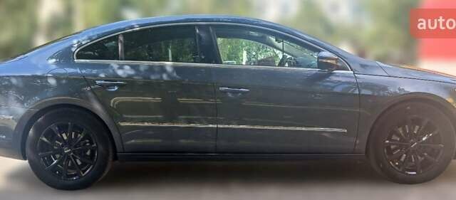 Серый Фольксваген CC / Passat CC, объемом двигателя 1.98 л и пробегом 221 тыс. км за 10500 $, фото 4 на Automoto.ua
