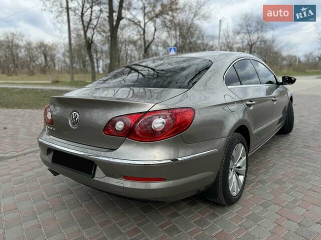 Серый Фольксваген CC / Passat CC, объемом двигателя 1.8 л и пробегом 181 тыс. км за 10200 $, фото 8 на Automoto.ua