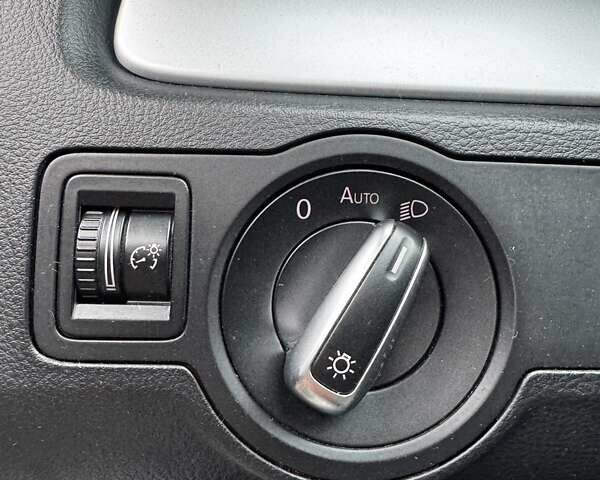 Серый Фольксваген CC / Passat CC, объемом двигателя 1.98 л и пробегом 162 тыс. км за 8500 $, фото 10 на Automoto.ua