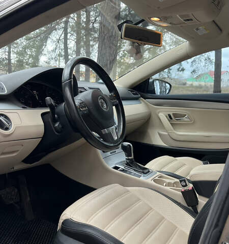 Сірий Фольксваген CC / Passat CC, об'ємом двигуна 1.98 л та пробігом 274 тис. км за 8900 $, фото 25 на Automoto.ua