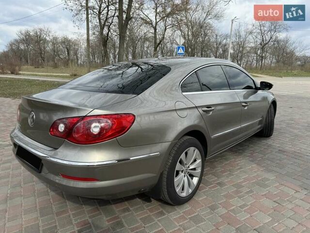 Серый Фольксваген CC / Passat CC, объемом двигателя 1.8 л и пробегом 181 тыс. км за 10200 $, фото 4 на Automoto.ua