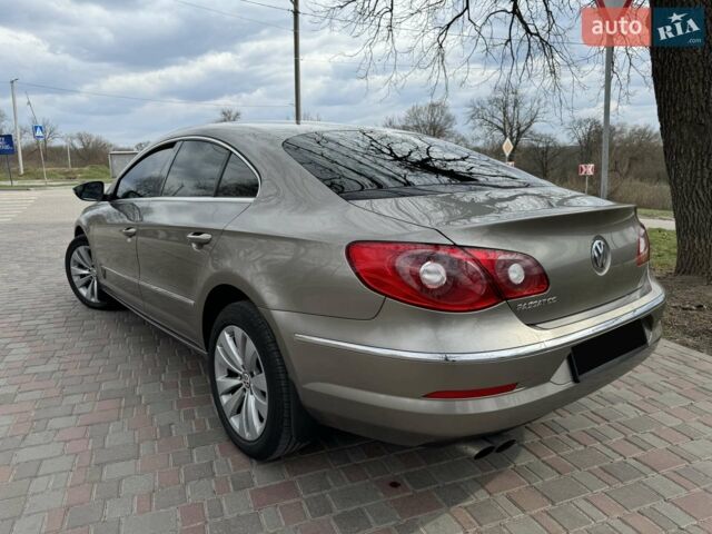 Серый Фольксваген CC / Passat CC, объемом двигателя 1.8 л и пробегом 205 тыс. км за 8600 $, фото 2 на Automoto.ua