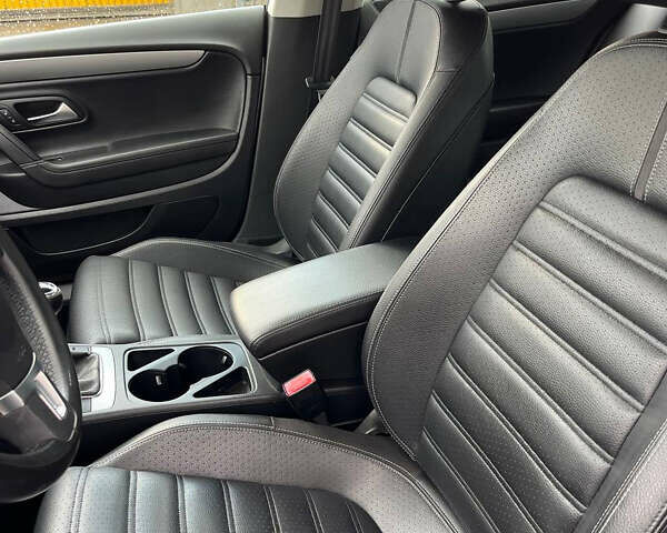 Серый Фольксваген CC / Passat CC, объемом двигателя 1.98 л и пробегом 227 тыс. км за 8100 $, фото 9 на Automoto.ua