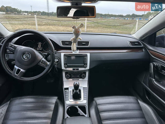 Сірий Фольксваген CC / Passat CC, об'ємом двигуна 1.98 л та пробігом 208 тис. км за 9000 $, фото 17 на Automoto.ua