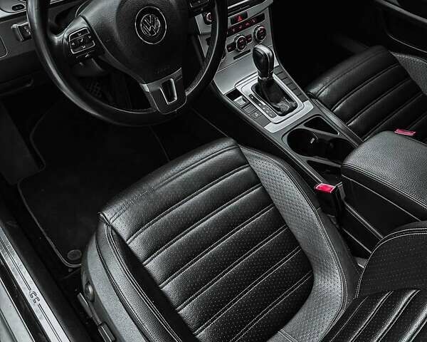 Серый Фольксваген CC / Passat CC, объемом двигателя 1.98 л и пробегом 105 тыс. км за 11300 $, фото 5 на Automoto.ua