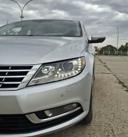 Серый Фольксваген CC / Passat CC, объемом двигателя 1.98 л и пробегом 218 тыс. км за 9200 $, фото 1 на Automoto.ua