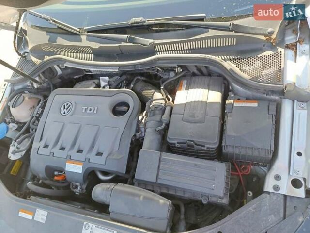 Серый Фольксваген CC / Passat CC, объемом двигателя 1.97 л и пробегом 121 тыс. км за 14700 $, фото 6 на Automoto.ua