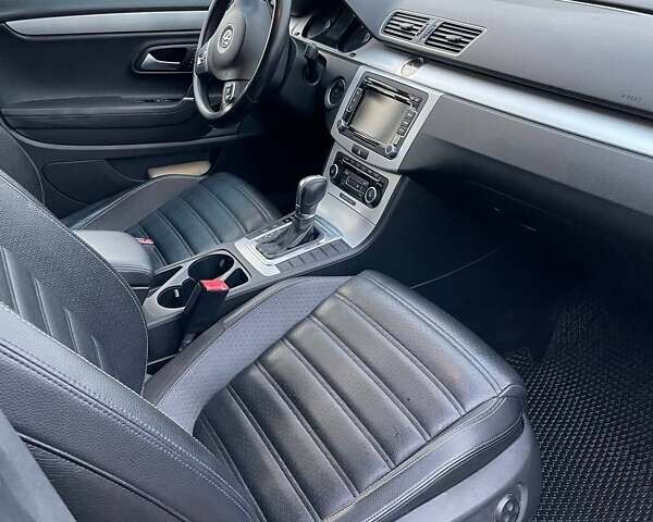 Серый Фольксваген CC / Passat CC, объемом двигателя 1.98 л и пробегом 103 тыс. км за 8900 $, фото 18 на Automoto.ua