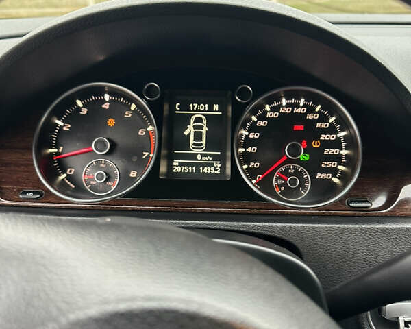 Сірий Фольксваген CC / Passat CC, об'ємом двигуна 1.98 л та пробігом 208 тис. км за 9000 $, фото 13 на Automoto.ua