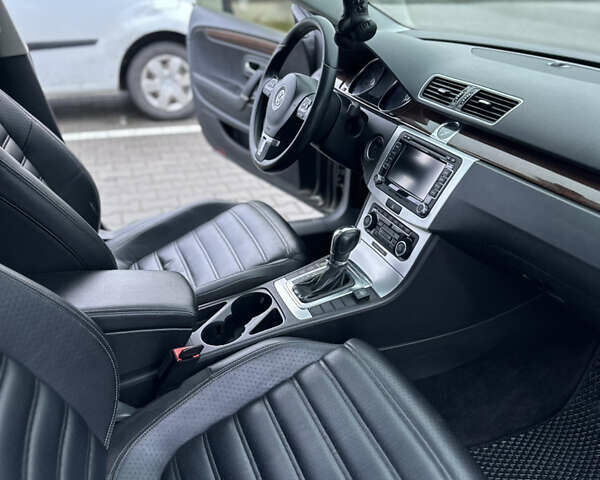 Серый Фольксваген CC / Passat CC, объемом двигателя 2 л и пробегом 278 тыс. км за 9499 $, фото 10 на Automoto.ua