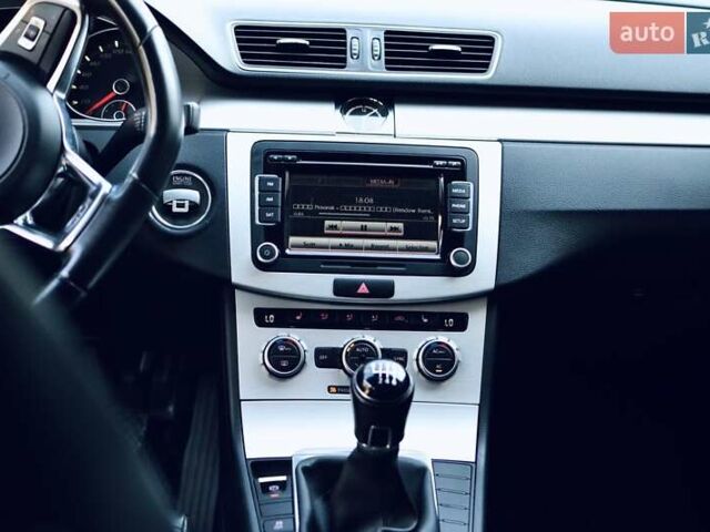 Серый Фольксваген CC / Passat CC, объемом двигателя 1.98 л и пробегом 226 тыс. км за 11500 $, фото 16 на Automoto.ua