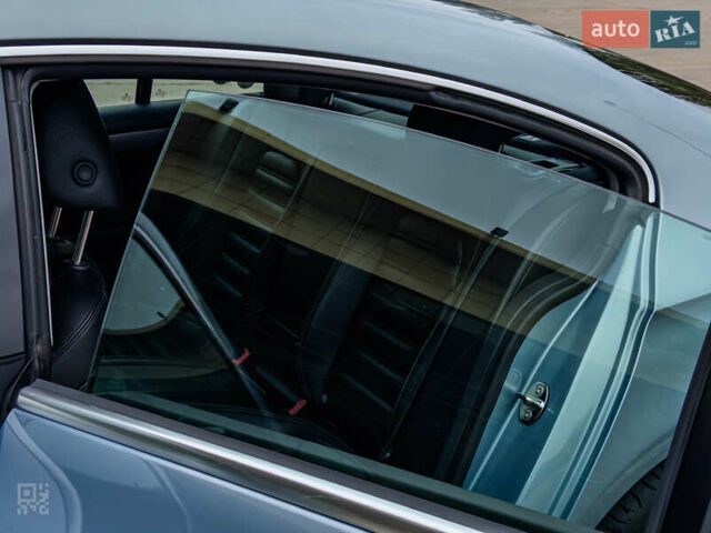 Сірий Фольксваген CC / Passat CC, об'ємом двигуна 1.98 л та пробігом 131 тис. км за 10000 $, фото 26 на Automoto.ua