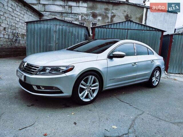 Серый Фольксваген CC / Passat CC, объемом двигателя 2 л и пробегом 163 тыс. км за 11000 $, фото 3 на Automoto.ua