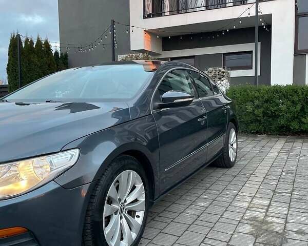 Серый Фольксваген CC / Passat CC, объемом двигателя 1.98 л и пробегом 103 тыс. км за 8900 $, фото 2 на Automoto.ua