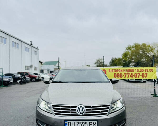 Сірий Фольксваген CC / Passat CC, об'ємом двигуна 1.98 л та пробігом 197 тис. км за 12000 $, фото 1 на Automoto.ua