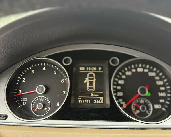 Серый Фольксваген CC / Passat CC, объемом двигателя 1.98 л и пробегом 200 тыс. км за 12000 $, фото 8 на Automoto.ua