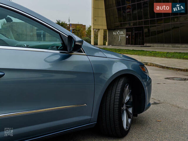 Сірий Фольксваген CC / Passat CC, об'ємом двигуна 1.98 л та пробігом 131 тис. км за 10000 $, фото 8 на Automoto.ua