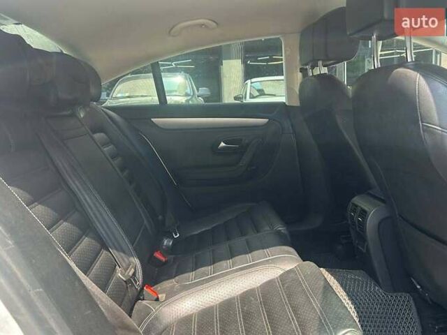 Серый Фольксваген CC / Passat CC, объемом двигателя 1.98 л и пробегом 240 тыс. км за 10600 $, фото 12 на Automoto.ua