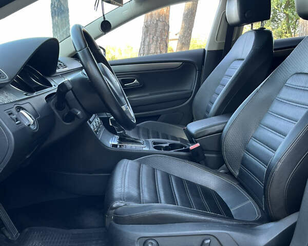 Серый Фольксваген CC / Passat CC, объемом двигателя 1.98 л и пробегом 237 тыс. км за 10800 $, фото 28 на Automoto.ua