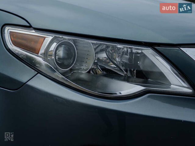 Сірий Фольксваген CC / Passat CC, об'ємом двигуна 1.98 л та пробігом 131 тис. км за 10000 $, фото 18 на Automoto.ua