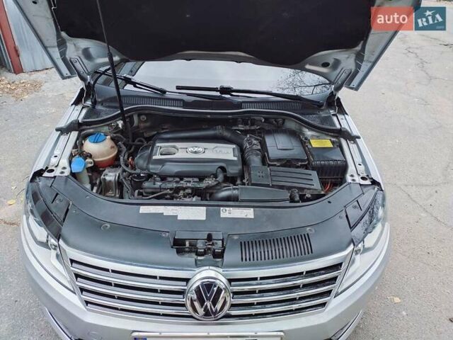 Серый Фольксваген CC / Passat CC, объемом двигателя 2 л и пробегом 163 тыс. км за 11000 $, фото 13 на Automoto.ua