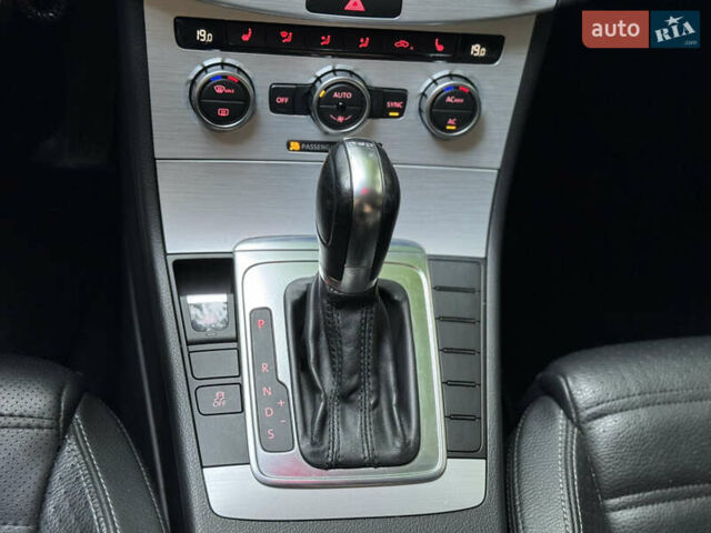Серый Фольксваген CC / Passat CC, объемом двигателя 1.98 л и пробегом 170 тыс. км за 11700 $, фото 18 на Automoto.ua