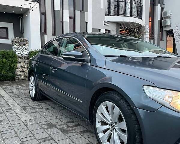 Серый Фольксваген CC / Passat CC, объемом двигателя 1.98 л и пробегом 103 тыс. км за 8900 $, фото 1 на Automoto.ua