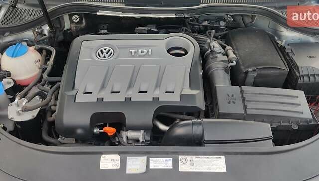 Фольксваген CC / Passat CC 2012 в Каменское - Днепродзержинск на Automoto.ua Серый Фольксваген CC / Passat CC, объемом двигателя 1.97 л и пробегом 91 тыс. км за 16900 $, фото 24 на Automoto.ua