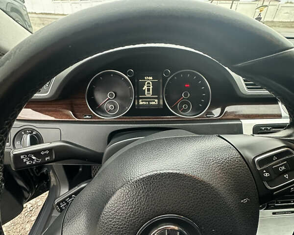 Сірий Фольксваген CC / Passat CC, об'ємом двигуна 1.98 л та пробігом 208 тис. км за 9000 $, фото 28 на Automoto.ua