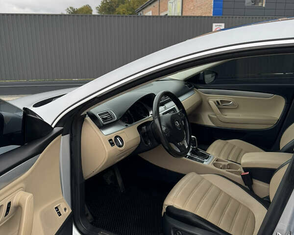 Сірий Фольксваген CC / Passat CC, об'ємом двигуна 1.98 л та пробігом 195 тис. км за 7950 $, фото 21 на Automoto.ua