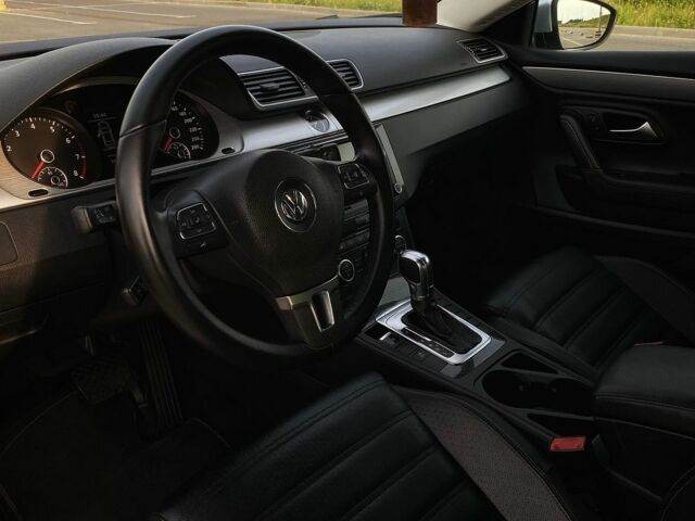 Серый Фольксваген CC / Passat CC, объемом двигателя 2 л и пробегом 174 тыс. км за 12400 $, фото 13 на Automoto.ua