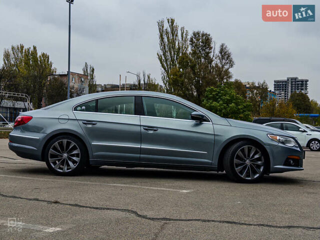 Сірий Фольксваген CC / Passat CC, об'ємом двигуна 1.98 л та пробігом 131 тис. км за 10000 $, фото 1 на Automoto.ua
