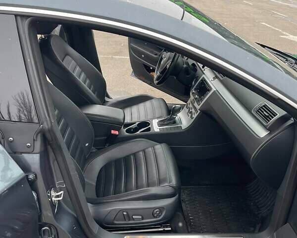 Серый Фольксваген CC / Passat CC, объемом двигателя 1.98 л и пробегом 85 тыс. км за 7750 $, фото 4 на Automoto.ua