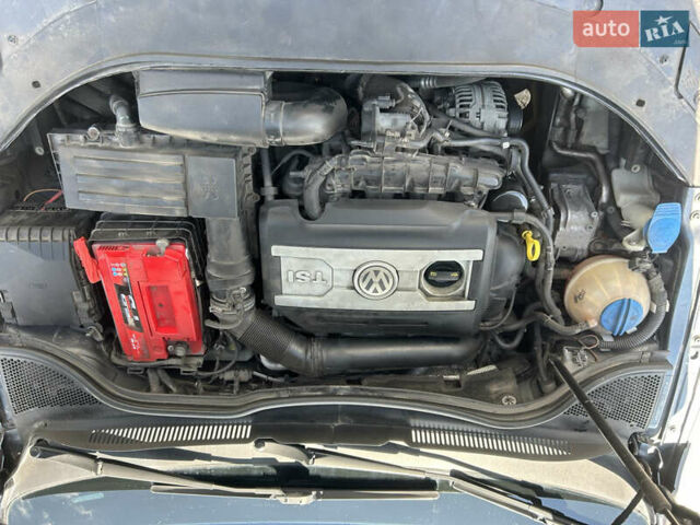 Серый Фольксваген CC / Passat CC, объемом двигателя 1.98 л и пробегом 248 тыс. км за 9600 $, фото 13 на Automoto.ua