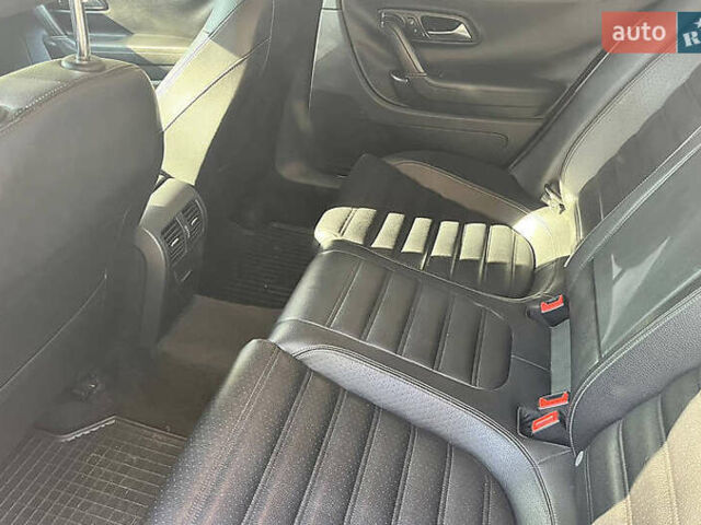 Серый Фольксваген CC / Passat CC, объемом двигателя 1.98 л и пробегом 158 тыс. км за 10000 $, фото 9 на Automoto.ua