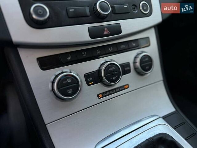 Серый Фольксваген CC / Passat CC, объемом двигателя 1.98 л и пробегом 222 тыс. км за 10300 $, фото 16 на Automoto.ua