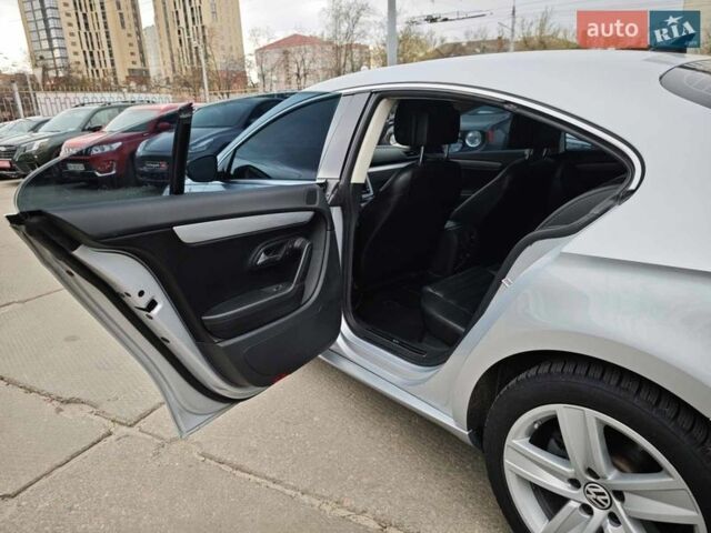 Серый Фольксваген CC / Passat CC, объемом двигателя 2 л и пробегом 207 тыс. км за 9590 $, фото 13 на Automoto.ua