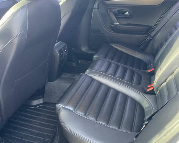Сірий Фольксваген CC / Passat CC, об'ємом двигуна 1.97 л та пробігом 178 тис. км за 15000 $, фото 5 на Automoto.ua