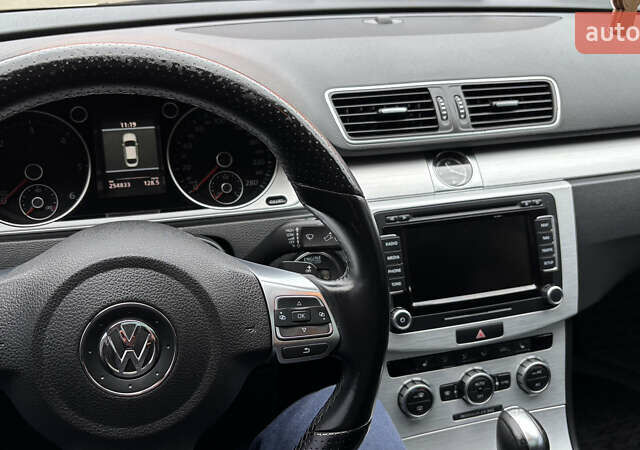 Фольксваген CC / Passat CC 2013 в Киеве на Automoto.ua Серый Фольксваген CC / Passat CC, объемом двигателя 1.97 л и пробегом 255 тыс. км за 13000 $, фото 17 на Automoto.ua