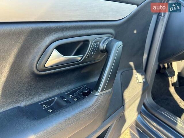 Серый Фольксваген CC / Passat CC, объемом двигателя 1.98 л и пробегом 240 тыс. км за 9888 $, фото 8 на Automoto.ua