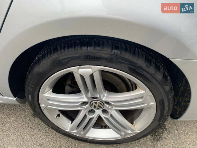 Фольксваген CC / Passat CC 2013 в Киеве на Automoto.ua Серый Фольксваген CC / Passat CC, объемом двигателя 1.97 л и пробегом 255 тыс. км за 13000 $, фото 18 на Automoto.ua