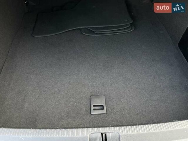 Серый Фольксваген CC / Passat CC, объемом двигателя 1.98 л и пробегом 197 тыс. км за 11899 $, фото 165 на Automoto.ua