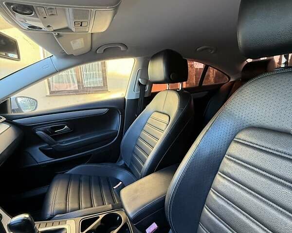 Сірий Фольксваген CC / Passat CC, об'ємом двигуна 1.98 л та пробігом 145 тис. км за 10500 $, фото 13 на Automoto.ua