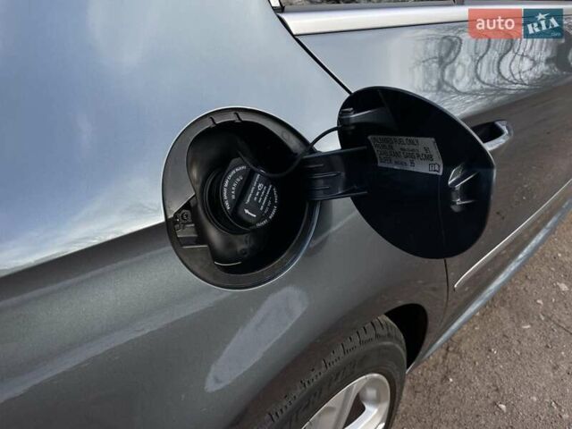 Серый Фольксваген CC / Passat CC, объемом двигателя 1.98 л и пробегом 197 тыс. км за 11899 $, фото 27 на Automoto.ua