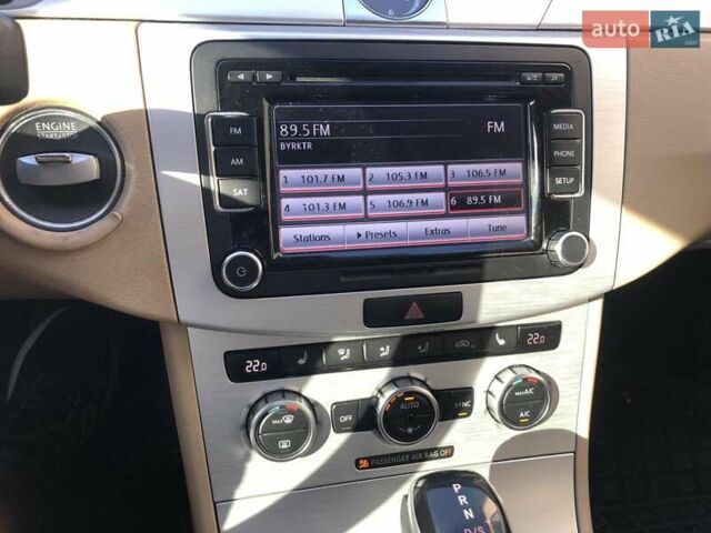 Серый Фольксваген CC / Passat CC, объемом двигателя 2 л и пробегом 224 тыс. км за 9000 $, фото 2 на Automoto.ua