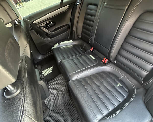 Серый Фольксваген CC / Passat CC, объемом двигателя 1.98 л и пробегом 248 тыс. км за 9600 $, фото 11 на Automoto.ua