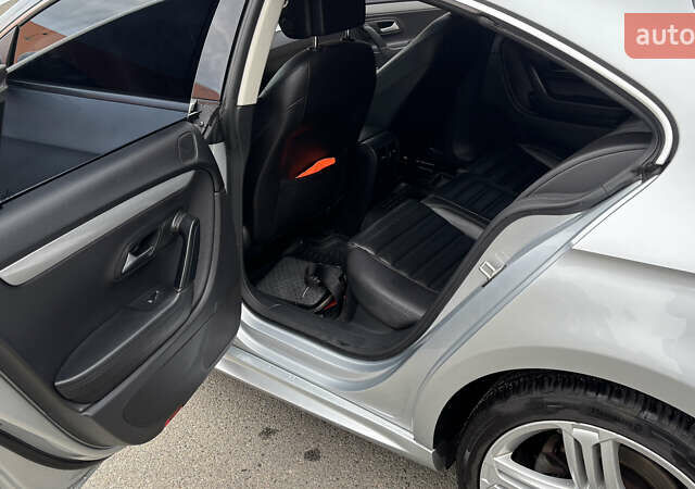 Фольксваген CC / Passat CC 2013 в Киеве на Automoto.ua Серый Фольксваген CC / Passat CC, объемом двигателя 1.97 л и пробегом 255 тыс. км за 13000 $, фото 10 на Automoto.ua