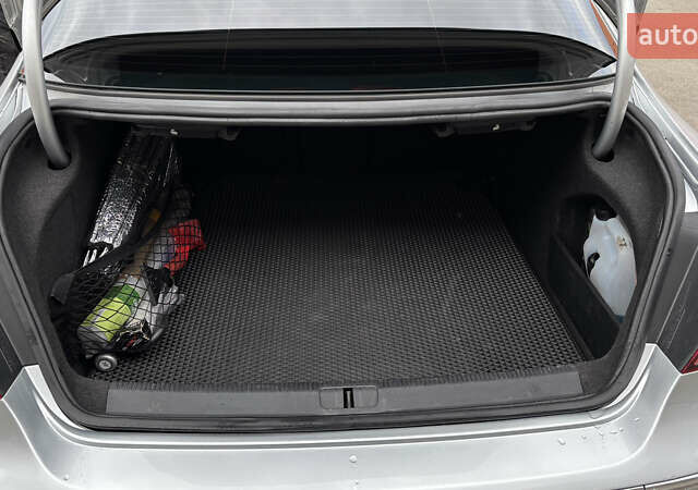 Фольксваген CC / Passat CC 2013 в Киеве на Automoto.ua Серый Фольксваген CC / Passat CC, объемом двигателя 1.97 л и пробегом 255 тыс. км за 13000 $, фото 8 на Automoto.ua