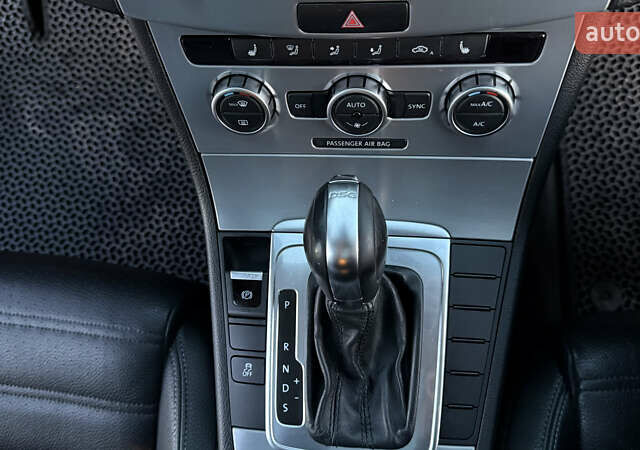 Серый Фольксваген CC / Passat CC, объемом двигателя 1.98 л и пробегом 158 тыс. км за 10000 $, фото 22 на Automoto.ua