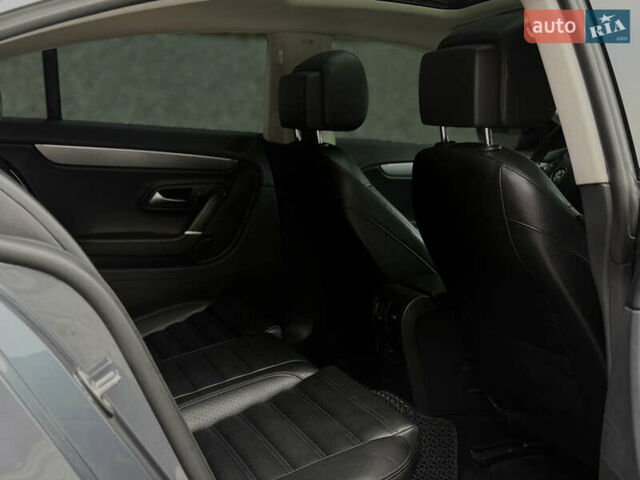 Сірий Фольксваген CC / Passat CC, об'ємом двигуна 1.98 л та пробігом 165 тис. км за 10500 $, фото 16 на Automoto.ua